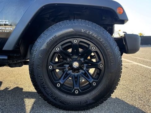 Used 2016 Jeep Wrangler Unlimited Sport w/ Quick Order Package 24S AWD/4WD image 10