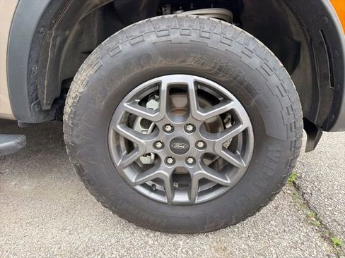 Used 2025 Ford Ranger XLT w/ Equipment Group 301A High AWD/4WD image 10