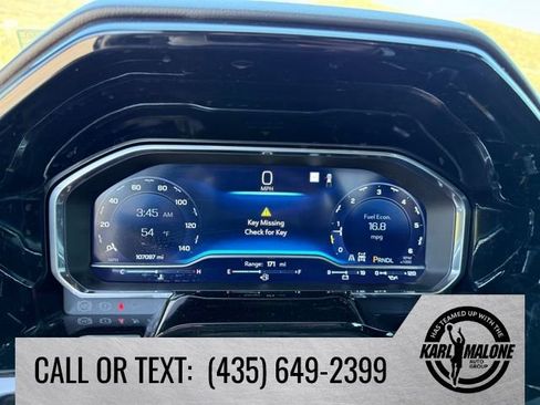 Used 2022 Chevrolet Silverado 1500 LT AWD/4WD image 20