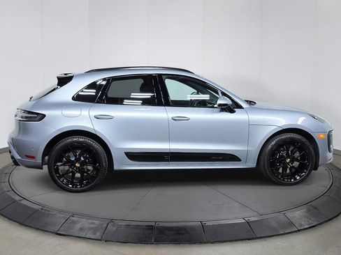 Certified 2025 Porsche Macan GTS AWD/4WD image 8