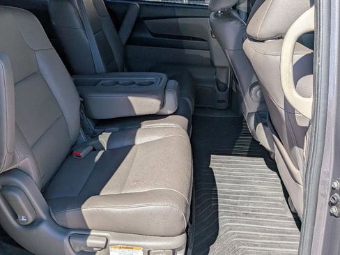 Used 2014 Honda Odyssey EX-L image 14
