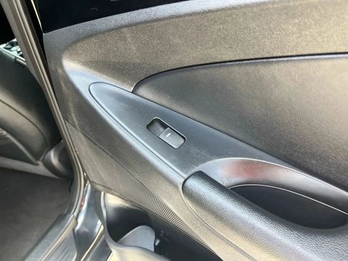 Used 2014 Hyundai Sonata SE w/ Premium Package 04 image 17