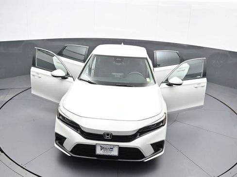 Used 2023 Honda Civic LX image 45