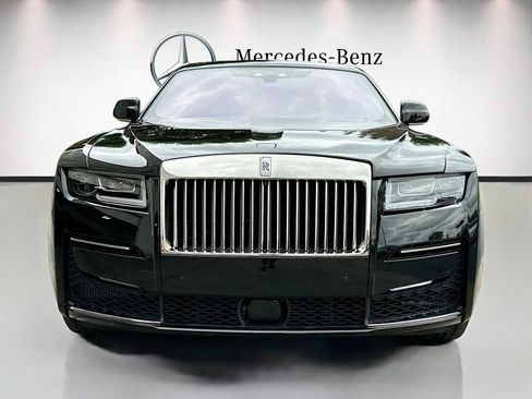 Used 2022 Rolls-Royce Ghost AWD/4WD image 2