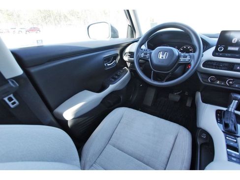 Used 2023 Honda HR-V LX image 11