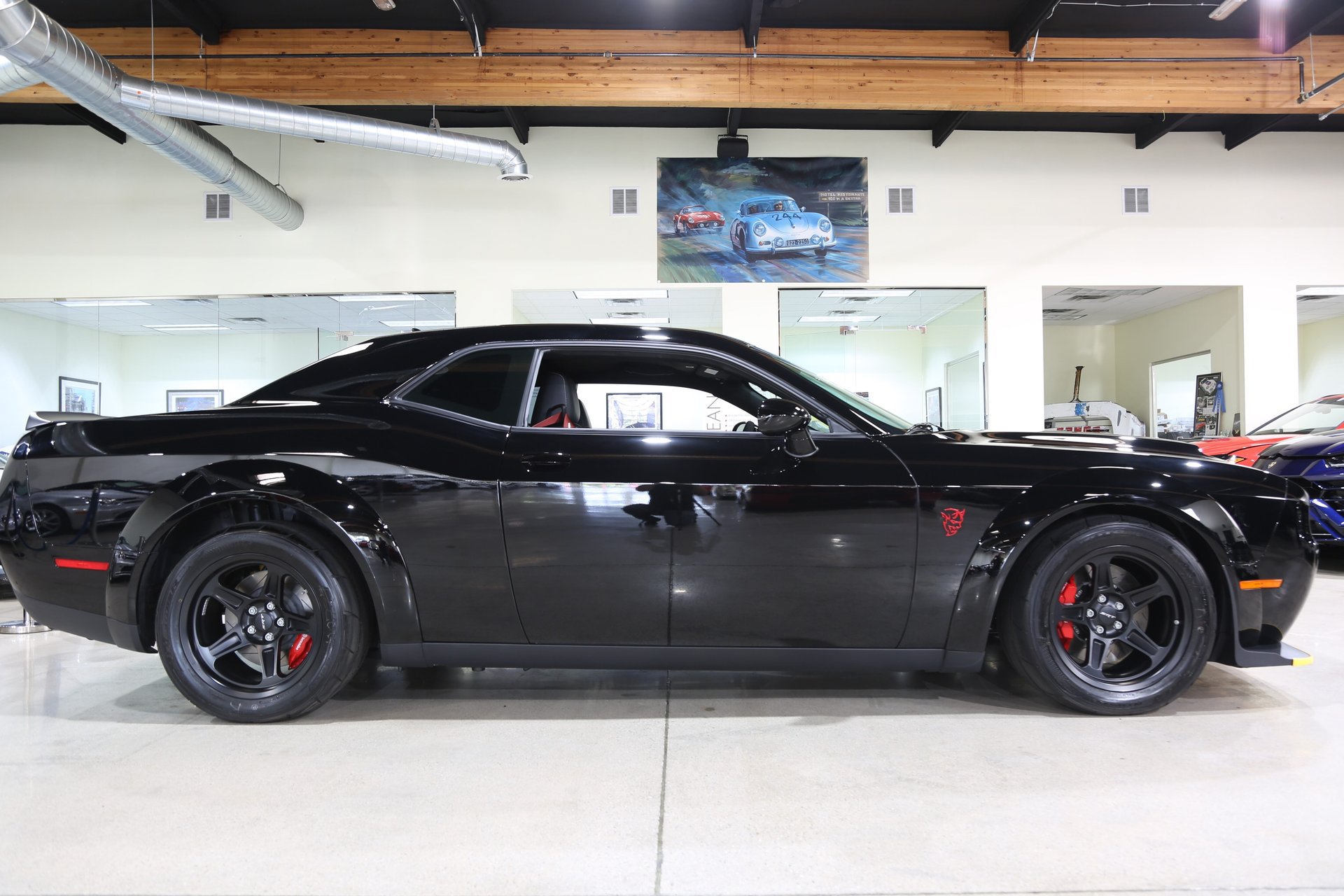 Used 2018 Dodge Challenger SRT Demon RWD image 2