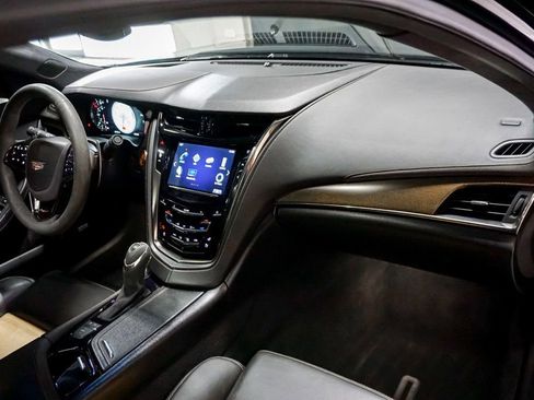 Used 2016 Cadillac CTS V image 39