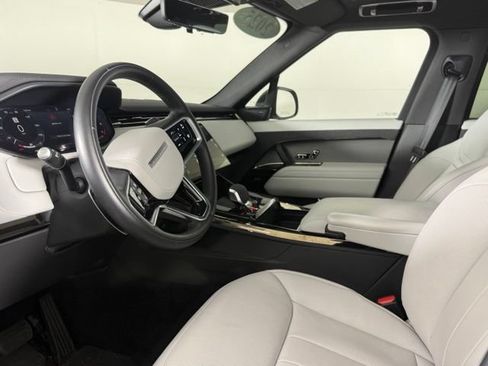 Used 2025 Land Rover Range Rover Sport SE AWD/4WD image 16