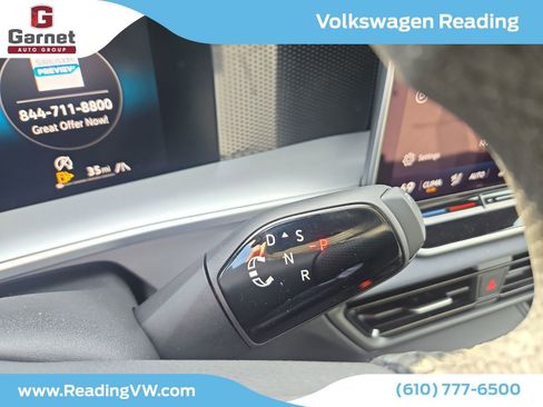 New 2026 Volkswagen Tiguan SE R-Line image 19