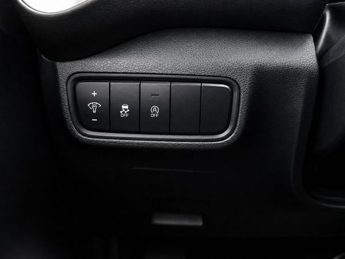 Used 2024 Kia Soul LX w/ Option Group 015 FWD image 28