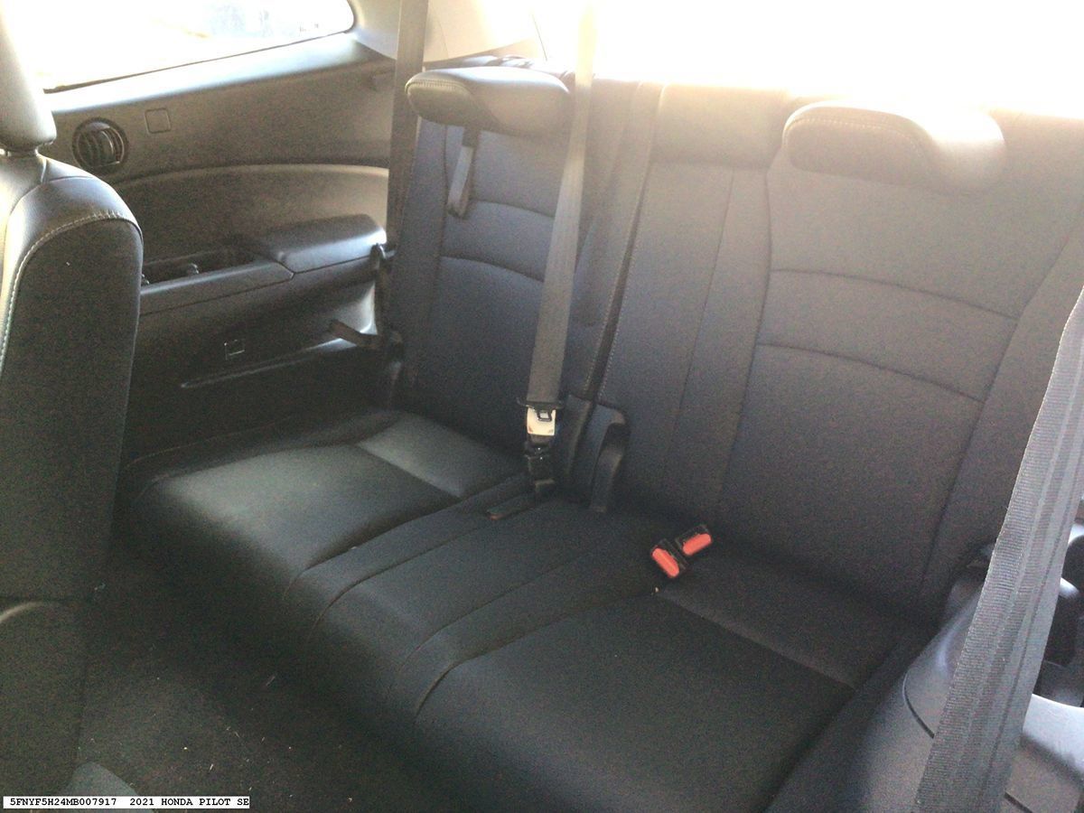 Used 2021 Honda Pilot Special Edition image 10