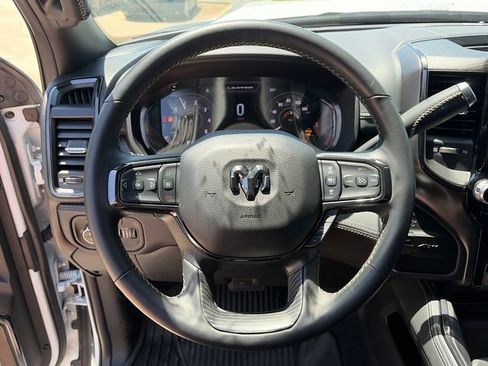 Used 2023 RAM 2500 Limited AWD/4WD image 22