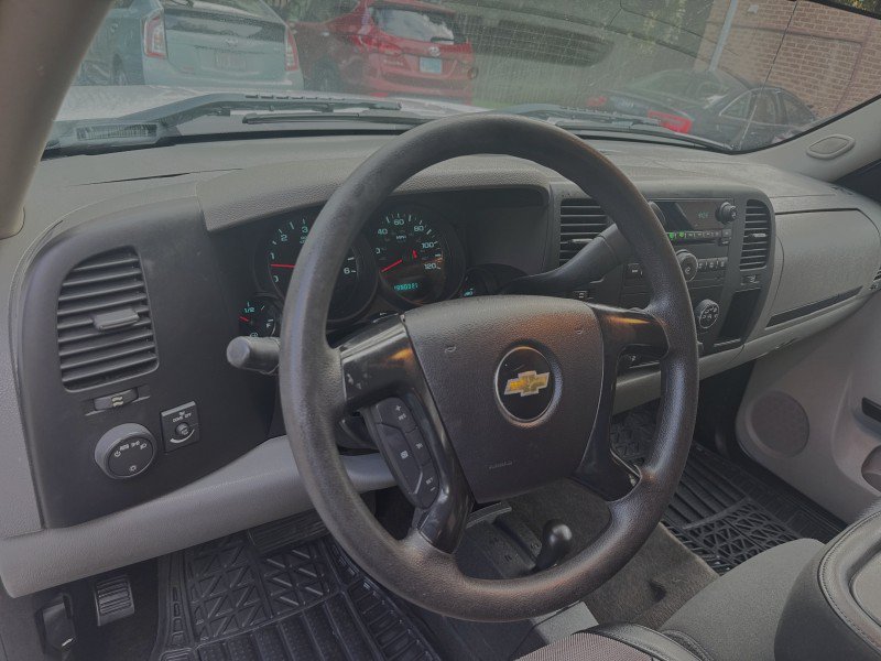 Used 2013 Chevrolet Silverado 1500 W/T w/ Skid Plate Package AWD/4WD image 15