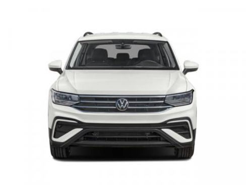 Used 2022 Volkswagen Tiguan S image 4