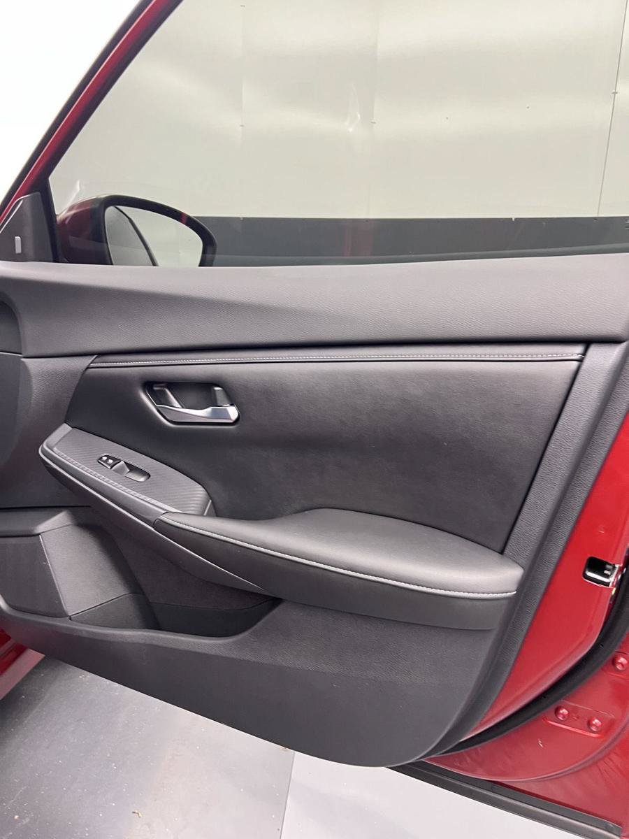 Used 2020 Nissan Sentra SV FWD image 24