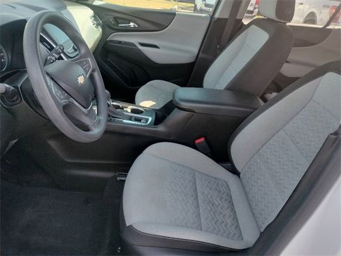 Used 2022 Chevrolet Equinox LT image 19