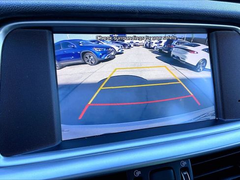 Used 2020 Kia Optima LX image 25