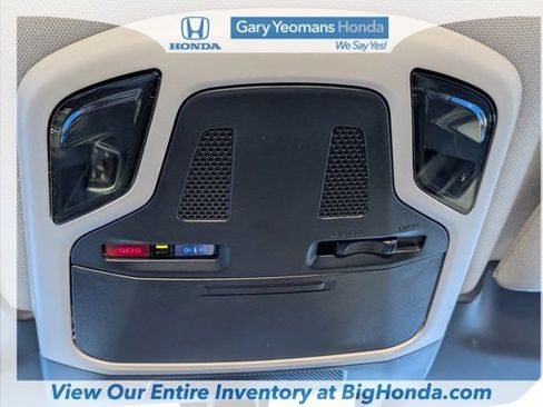 Used 2025 Subaru Outback Premium AWD/4WD image 31