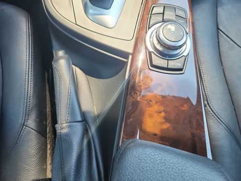 Used 2013 BMW 328i xDrive Sedan AWD/4WD image 32