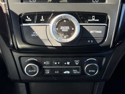 Used 2019 Acura ILX FWD image 17