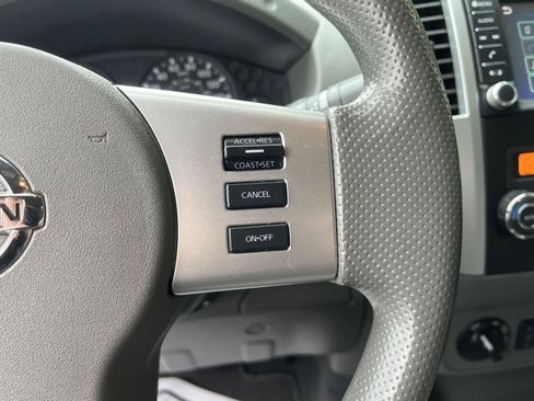 Used 2020 Nissan Frontier SV AWD/4WD image 26