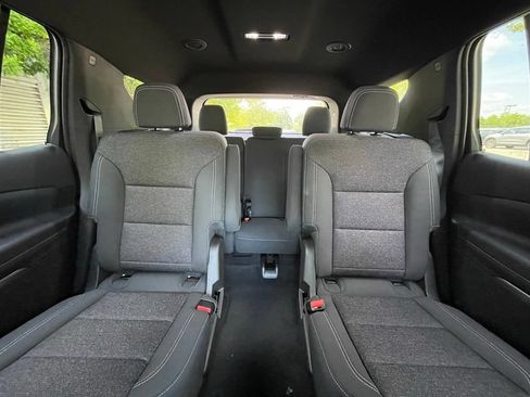 New 2026 Chevrolet Traverse LT FWD image 31