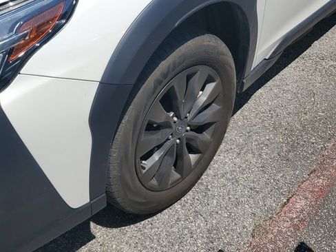 Used 2024 Subaru Outback Onyx Edition AWD/4WD image 5