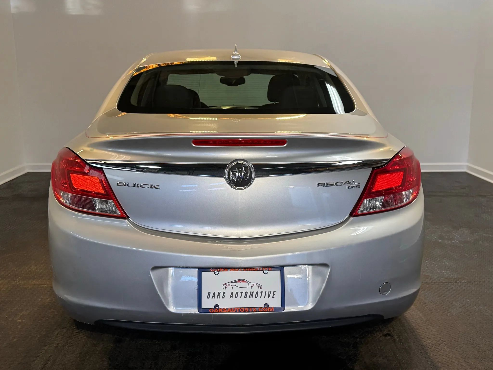 Used 2011 Buick Regal CXL FWD image 5