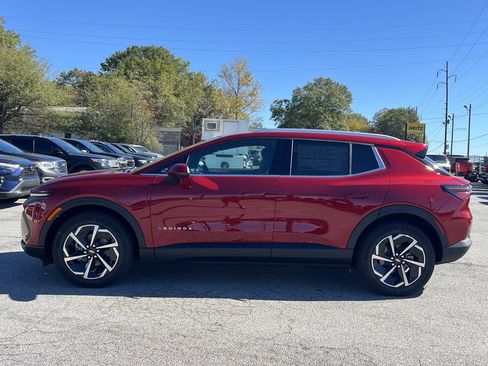 New 2026 Chevrolet Equinox EV LT image 18
