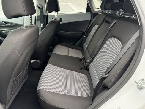 Used 2021 Hyundai Kona SEL image 9