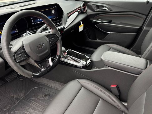 New 2026 Chevrolet Trax RS w/ Driver Confidence Package FWD image 2