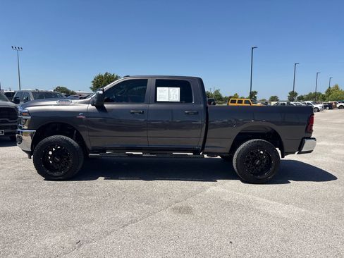Used 2025 RAM 2500 Tradesman AWD/4WD image 2