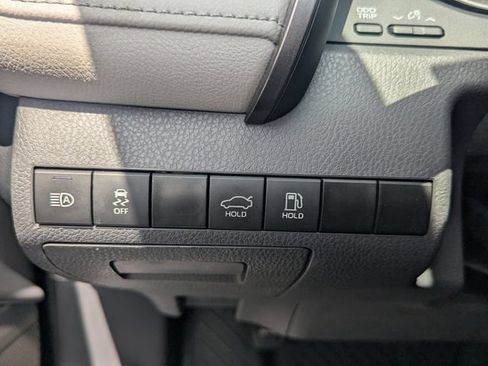 Used 2023 Toyota Camry LE FWD image 4