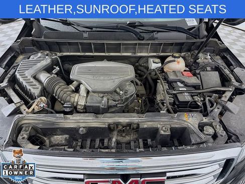 Used 2019 GMC Acadia SLT w/ LPO, Floor Liner Package FWD image 32