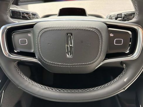 New 2026 Lincoln Navigator L Reserve w/ Jet Appearance Package AWD/4WD image 26