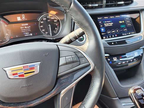 Certified 2024 Cadillac XT5 Premium Luxury w/ LPO, Floor Liner Package AWD/4WD image 26