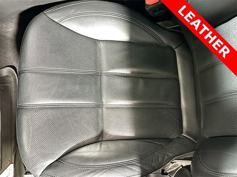 Used 2016 Land Rover Range Rover Sport SE image 20