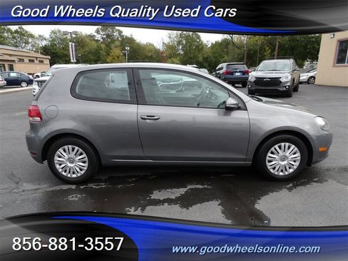 Used 2012 Volkswagen Golf 2-Door image 4