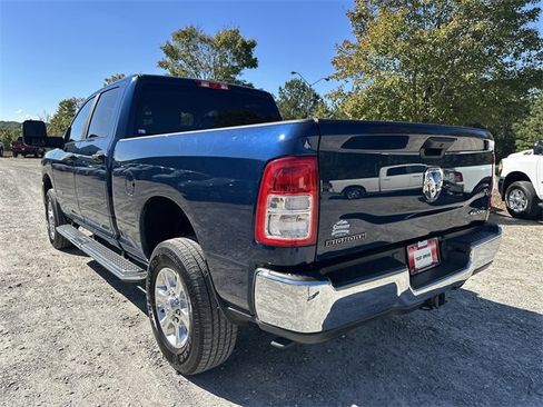 Used 2024 RAM 2500 Big Horn w/ Bed Utility Group image 7