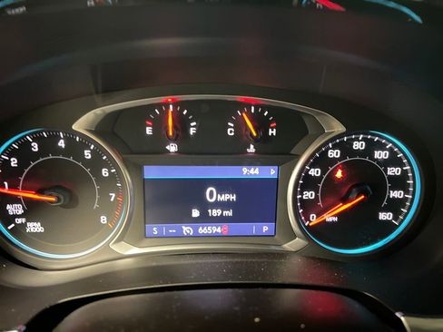 Certified 2020 Chevrolet Traverse LT w/ LT Premium Package image 20