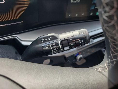 New 2026 Kia Sorento S FWD image 30