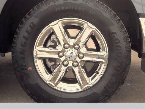 Used 2025 Ford F150 XLT w/ Equipment Group 301A Standard AWD/4WD image 9