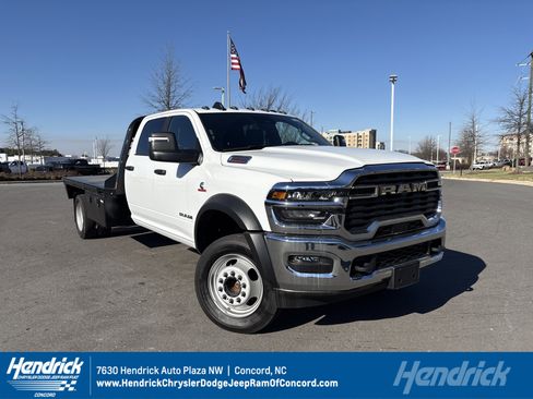New 2025 RAM 5500 4x4 Crew Cab image 1