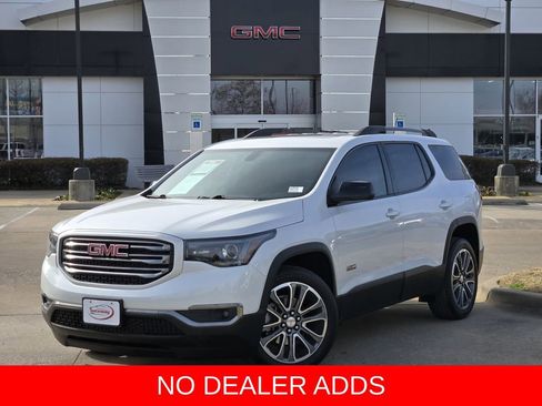 Used 2017 GMC Acadia SLT image 1