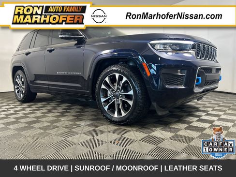 Used 2023 Jeep Grand Cherokee Overland w/ Luxury Tech Group IV AWD/4WD image 1