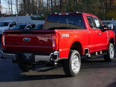 New 2026 Ford F250 XLT w/ FX4 Off-Road Package image 8