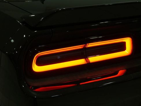 Used 2015 Dodge Challenger R/T Plus image 38