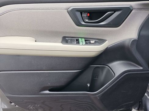 New 2026 Subaru Forester Premium AWD/4WD image 31
