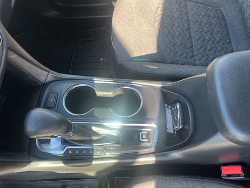 Certified 2024 Chevrolet Equinox LT image 16