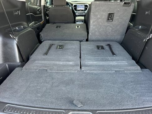 Certified 2020 GMC Acadia SLE FWD image 18